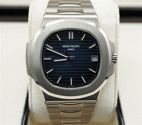 harga Patek Philippe nautilus